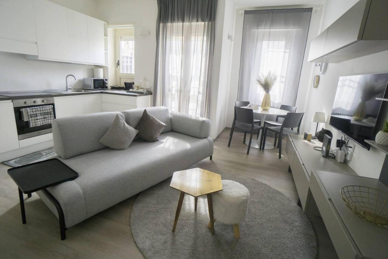 Splendido Dpto Con 2 Letti E 2 Bagni Ad Asti Italy Apartment ภายนอก รูปภาพ
